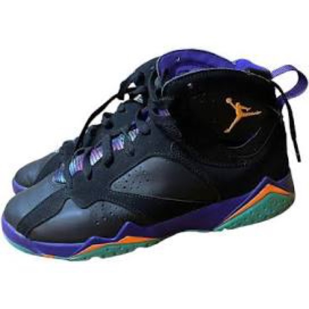 Jordan Retro 7 ‘Lola Bunny’ - Size 9C